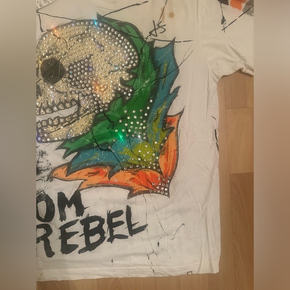 Y2K DOM REBEL SWAROVSKI CRYSTAL SKULL SHIRT HAND-PAINTED AND SIGNED BY DESIGNER - Picture 5 of 14